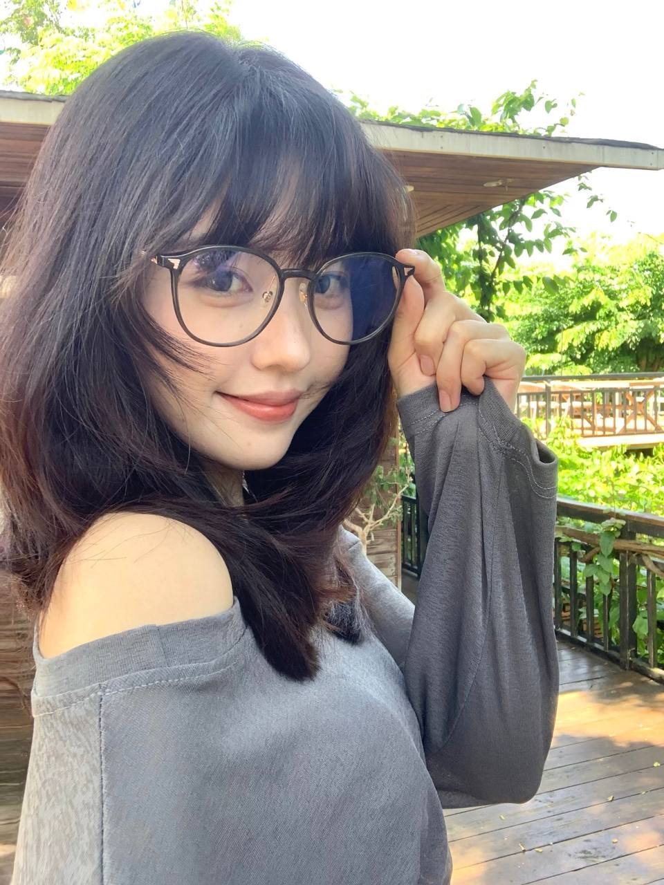 包养女大学生见面前准备：90%成败定！金主如何划清边界，避开情感陷阱