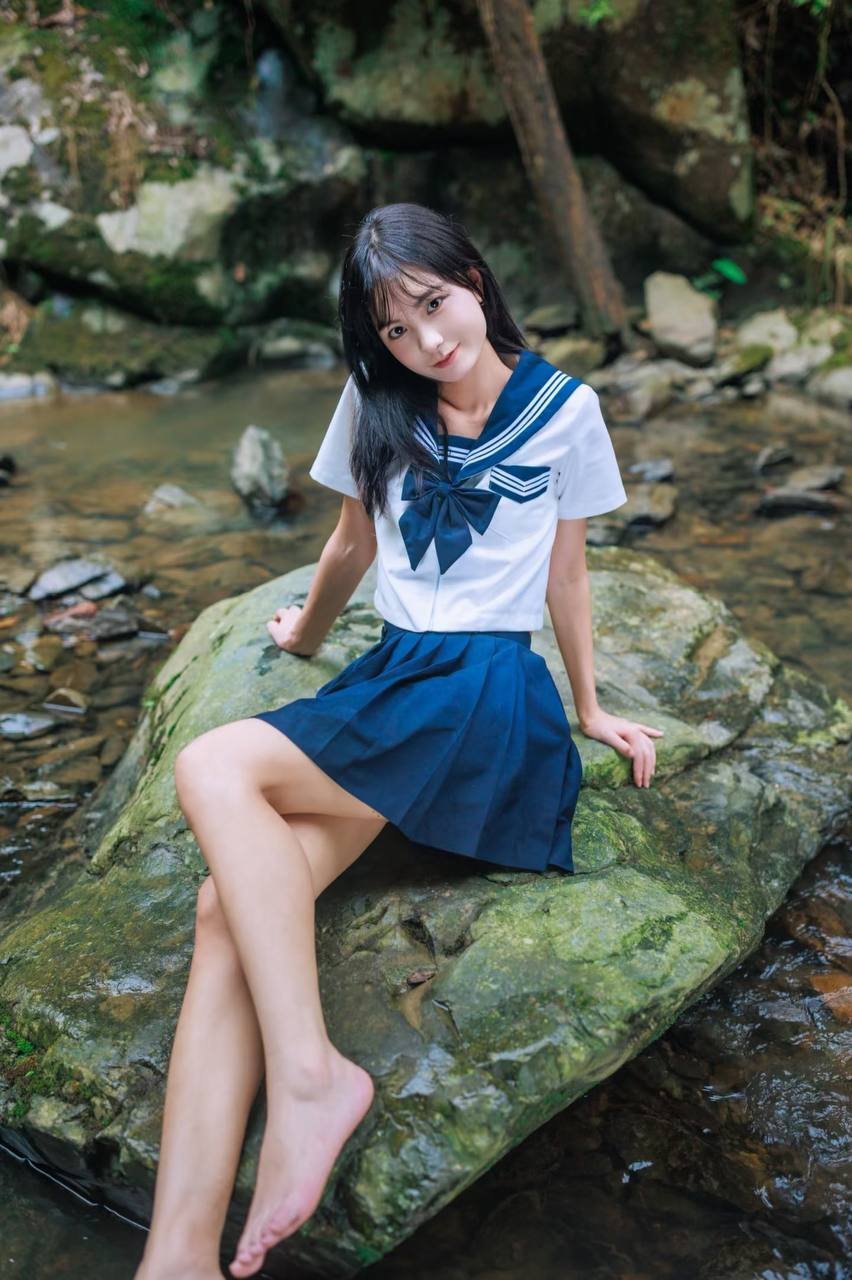 探索包养关系中的自我成长与心理策略：从动机觉察到情绪照顾