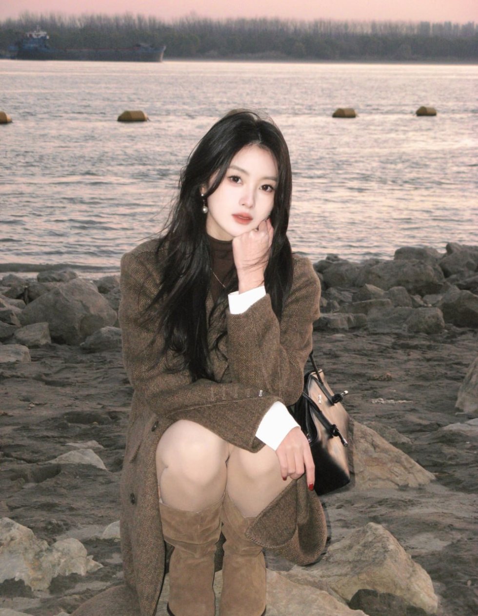 在网络交友中如何保护自己并找到真正的生活意义